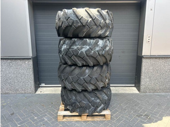 Pneumatiky a ráfky MANITOU MRT 2145