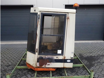 Kabina a interiér pro Stavební technika Schaeff SKL832-6336105100-Cabin/Kabine/Cabine: obrázek 3