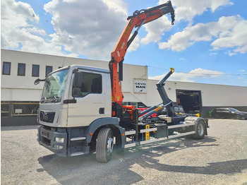 Hákový nosič kontejnerů MAN TGM 18.290