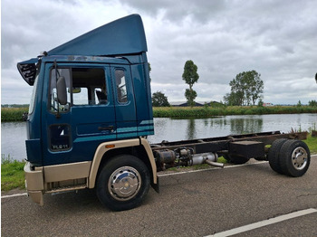 Podvozek s kabinou Volvo FL611: obrázek 3