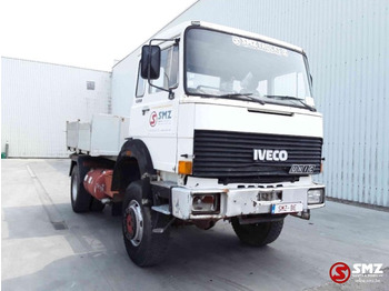 Nákladní automobil valníkový/ Plošinový IVECO Magirus