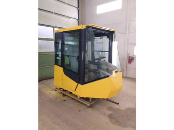 Kabina a interiér KOMATSU