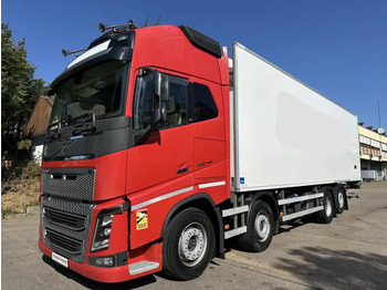 Chladírenský nákladní automobil VOLVO FH16 550