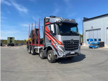 Lesovůz Mercedes-Benz AROCS 3763 8x4/4 Riikonen puuvarustus: obrázek 2
