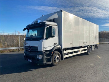 Skříňový nákladní auto MERCEDES-BENZ Actros