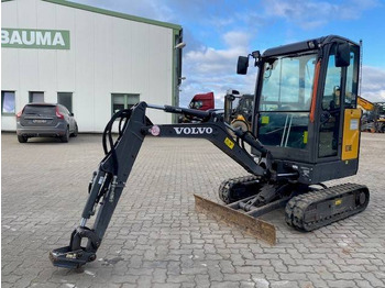 Mini rýpadlo VOLVO EC18E