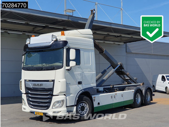Hákový nosič kontejnerů DAF XF 530