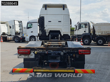 Kontejnérový podvozek/ Výměnná nástavba MAN TGX 26.470 6X2 Lift-Axle Retarder Automatic 20ft BDF Euro 6: obrázek 3