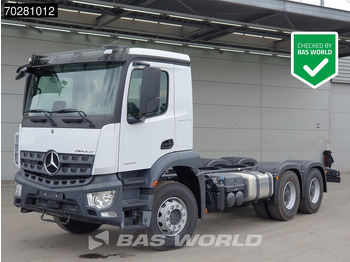 Podvozek s kabinou MERCEDES-BENZ Arocs 2636
