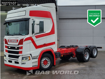 Podvozek s kabinou SCANIA R 500