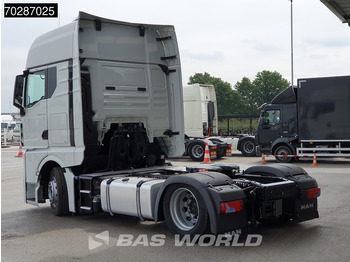 Tahač MAN TGX 18.470 4X2 GX Mega Retarder 2x Tanks: obrázek 2