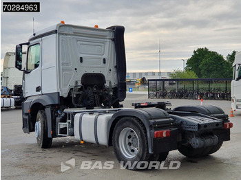 Tahač Mercedes-Benz Actros 1845 4X2 ClassicSpace Retarder Euro 6: obrázek 2 Tahač Mercedes-Benz Actros 1845 4X2 ClassicSpace Retarder Euro 6: obrázek 2