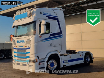 Tahač SCANIA S 520