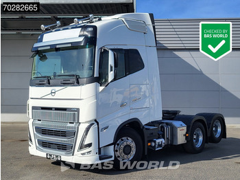 Tahač VOLVO FH16 750