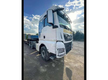 Tahač MAN TGX 33.480