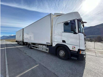 Tahač SCANIA R 450