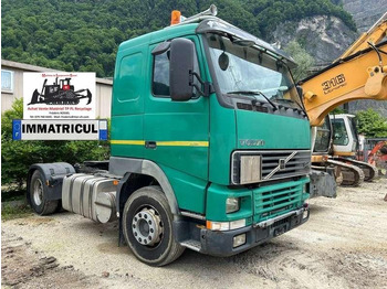 Tahač VOLVO FH12 420