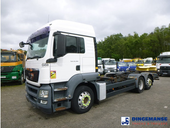 Podvozek s kabinou MAN TGS 26.360
