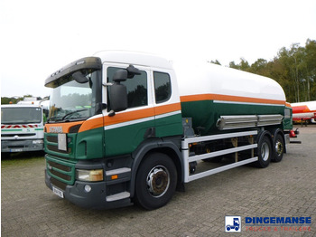 Cisternové vozidlo SCANIA P 320
