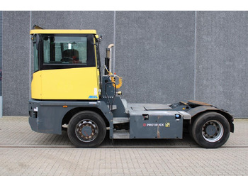 Terminálový traktor MOL
