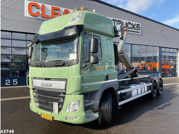 Hákový nosič kontejnerů DAF CF 440