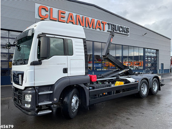 Hákový nosič kontejnerů MAN TGS