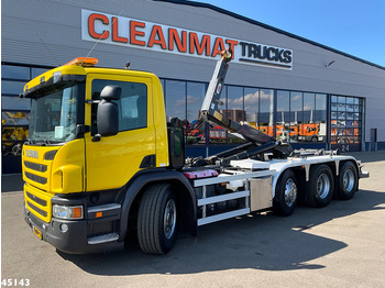 Hákový nosič kontejnerů SCANIA P 450
