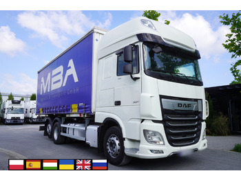 Plachtový nákladní auto DAF XF 480
