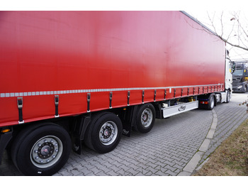 S posuvnou podlahou návěs FLIEGL SDS 01 Coilmulde semi-trailer: obrázek 4