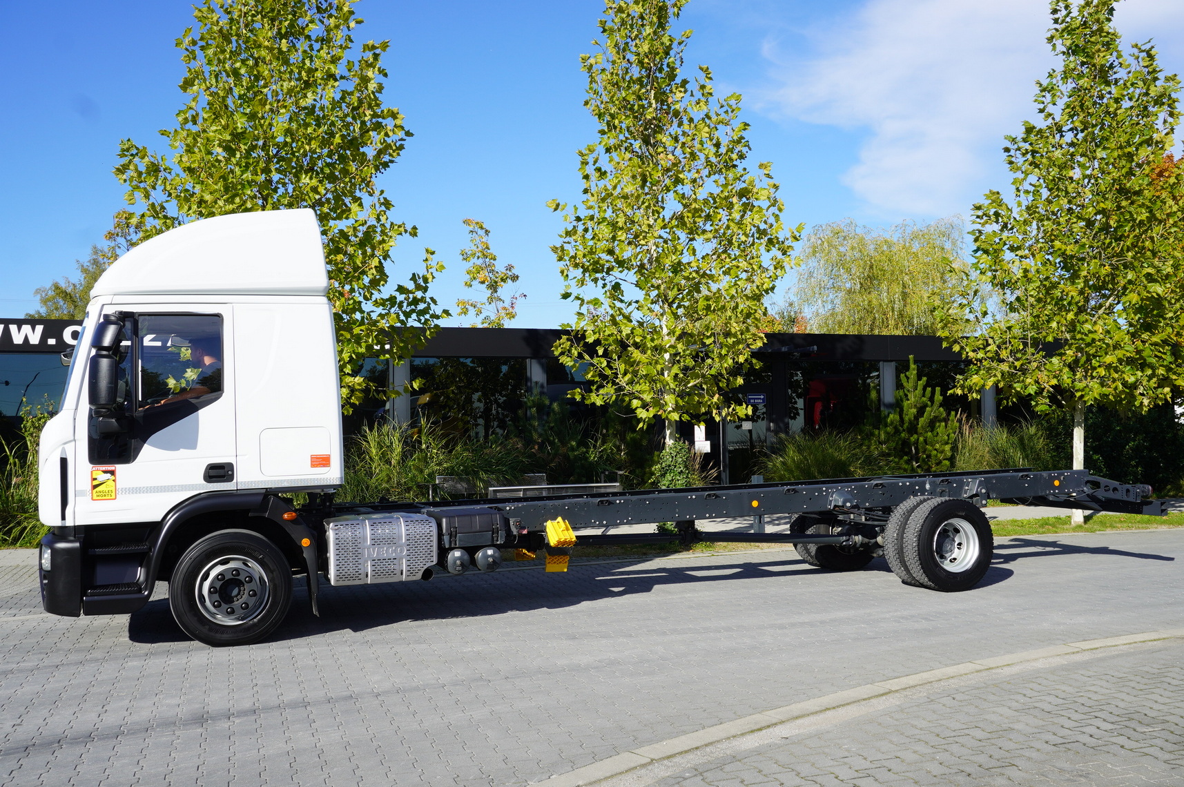 Podvozek s kabinou IVECO Eurocargo 140e19 4×2 E6 Glob / ADR / frame 8,1m: obrázek 2