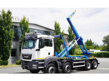 Hákový nosič kontejnerů MAN TGS 35.400