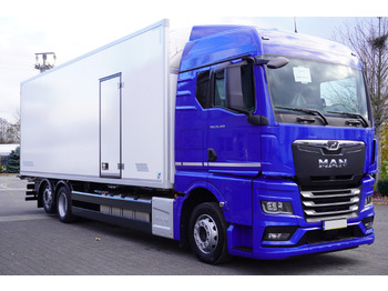 Chladírenský nákladní automobil MAN TGX 26.400