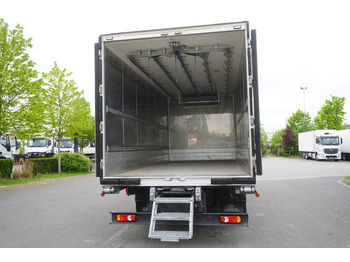Chladírenský nákladní automobil pro dopravu masa RENAULT D13 / 140 tho km !!! / Meat hook refrigerator / Thermoking T800R / 2 units: obrázek 5