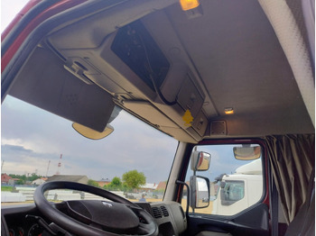 Plachtový nákladní auto RENAULT Midlum 300 / Curtain 18 EPAL / Sleeping cab: obrázek 5