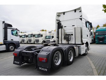 Tahač MAN TGX 28.510 6x2 / Sleeper cab / NEW tires / GVW 65 t: obrázek 4 Tahač MAN TGX 28.510 6x2 / Sleeper cab / NEW tires / GVW 65 t: obrázek 4