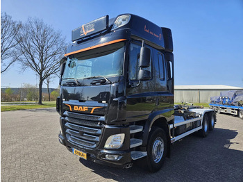 Hákový nosič kontejnerů DAF CF 460