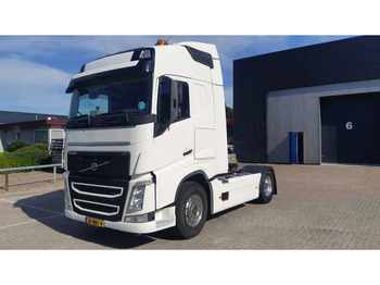 Tahač VOLVO FH