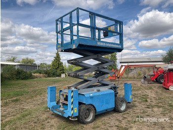 Nůžková plošina GENIE GS2668RT