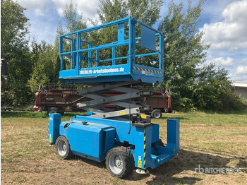 Nůžková plošina 2007 Genie GS2668RT 4x4 Diesel Scissor Lift: obrázek 3