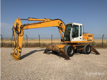 Kolesové rýpadlo LIEBHERR A 902