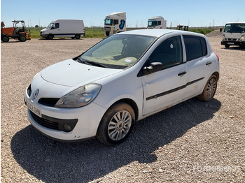 Osobní auto RENAULT