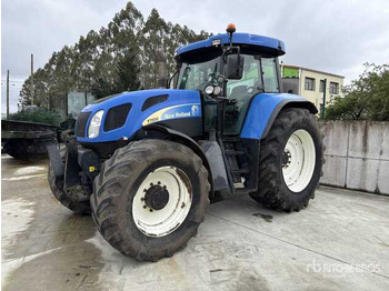 Traktor NEW HOLLAND T7000