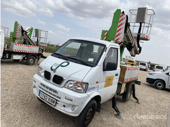 Autoplošina 2017 DFSK C31 2018 Comet 10 m on 4x2 Bucket Truck: obrázek 2