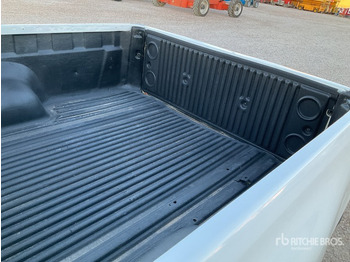 Pick-up 2017 Toyota Hilux 4x4 Crew Cab Pickup: obrázek 4