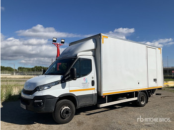 Skříňový nákladní auto IVECO Daily 70c18