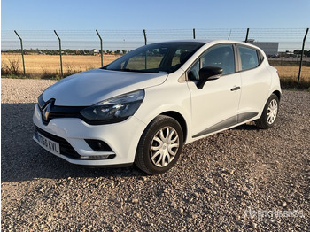 Osobní auto RENAULT