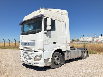 Tahač DAF XF 460