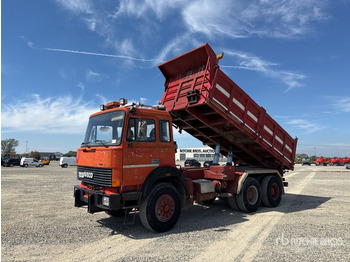 Sklápěč IVECO