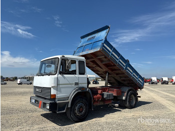 Sklápěč IVECO