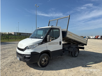 Dodávka sklápěč 2015 Iveco Daily 35-110 Autocarro ribaltabile: carichi leggeri: obrázek 2 Dodávka sklápěč 2015 Iveco Daily 35-110 Autocarro ribaltabile: carichi leggeri: obrázek 2